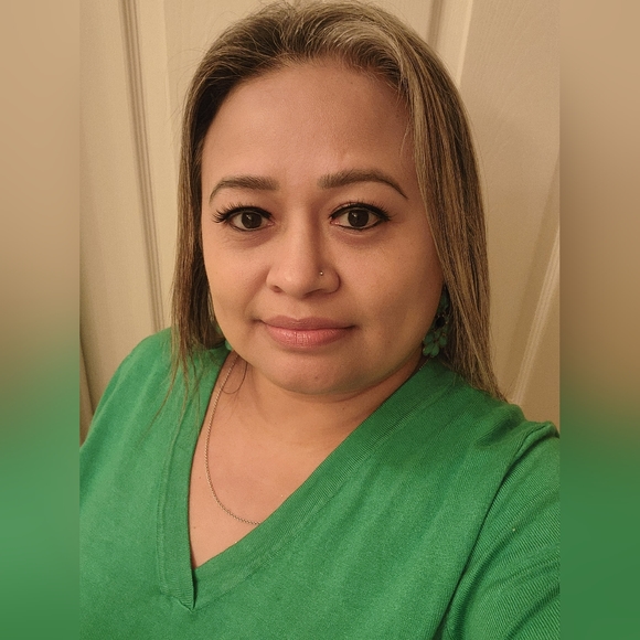 Meet your Posher, Roxanne - Picture 4 of 6